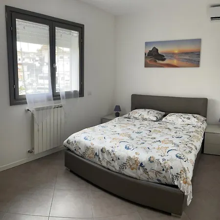 Διαμέρισμα Dolcecasaleogiu Con Parcheggio Coperto Gratuito Vitinia